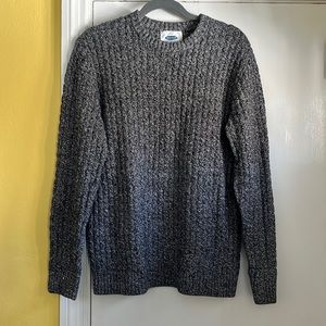 Old Navy crewneck cable knit sweater